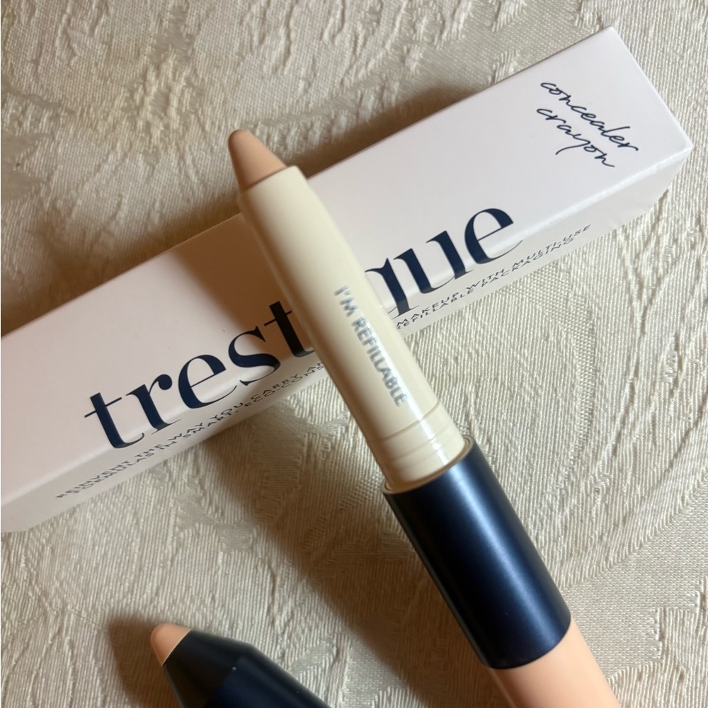 treStiQue 2 in 1 Concealer Stick Crayon in Bone Fair / Light BNIB